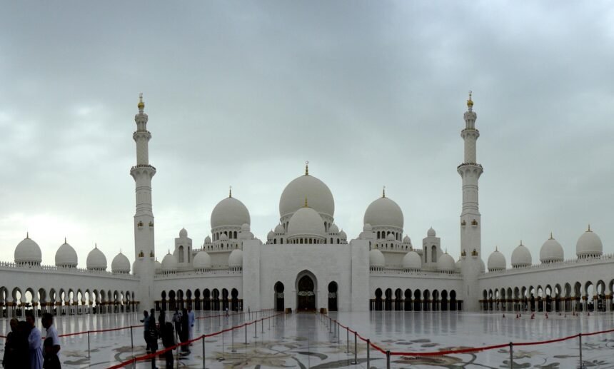 Top 10 Most Beautiful Mosques