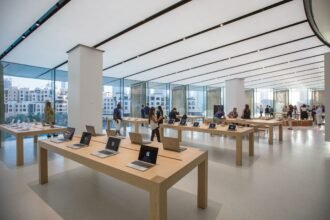 Apple Stores in Dubai